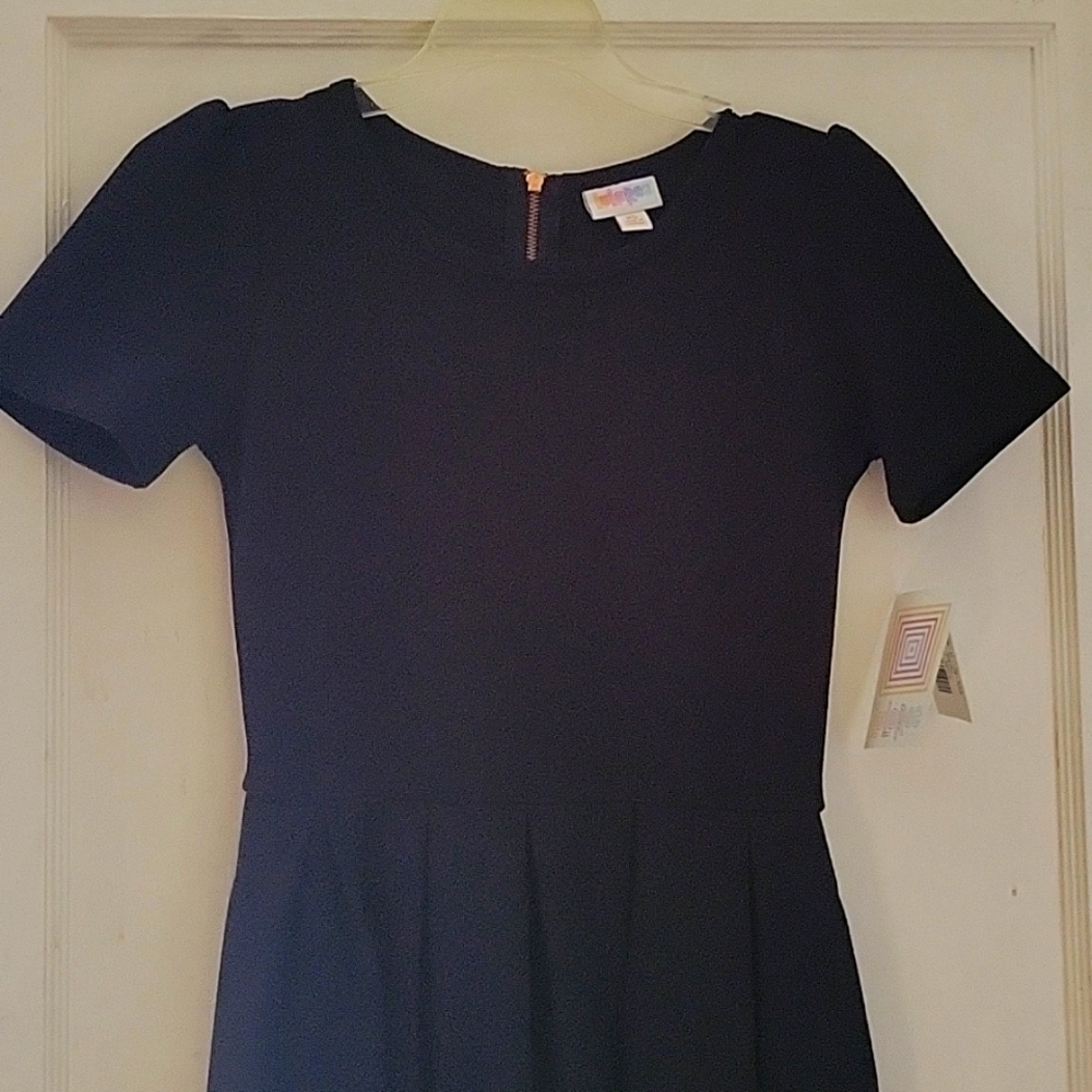 Lularoe Amelia xs solid black dress